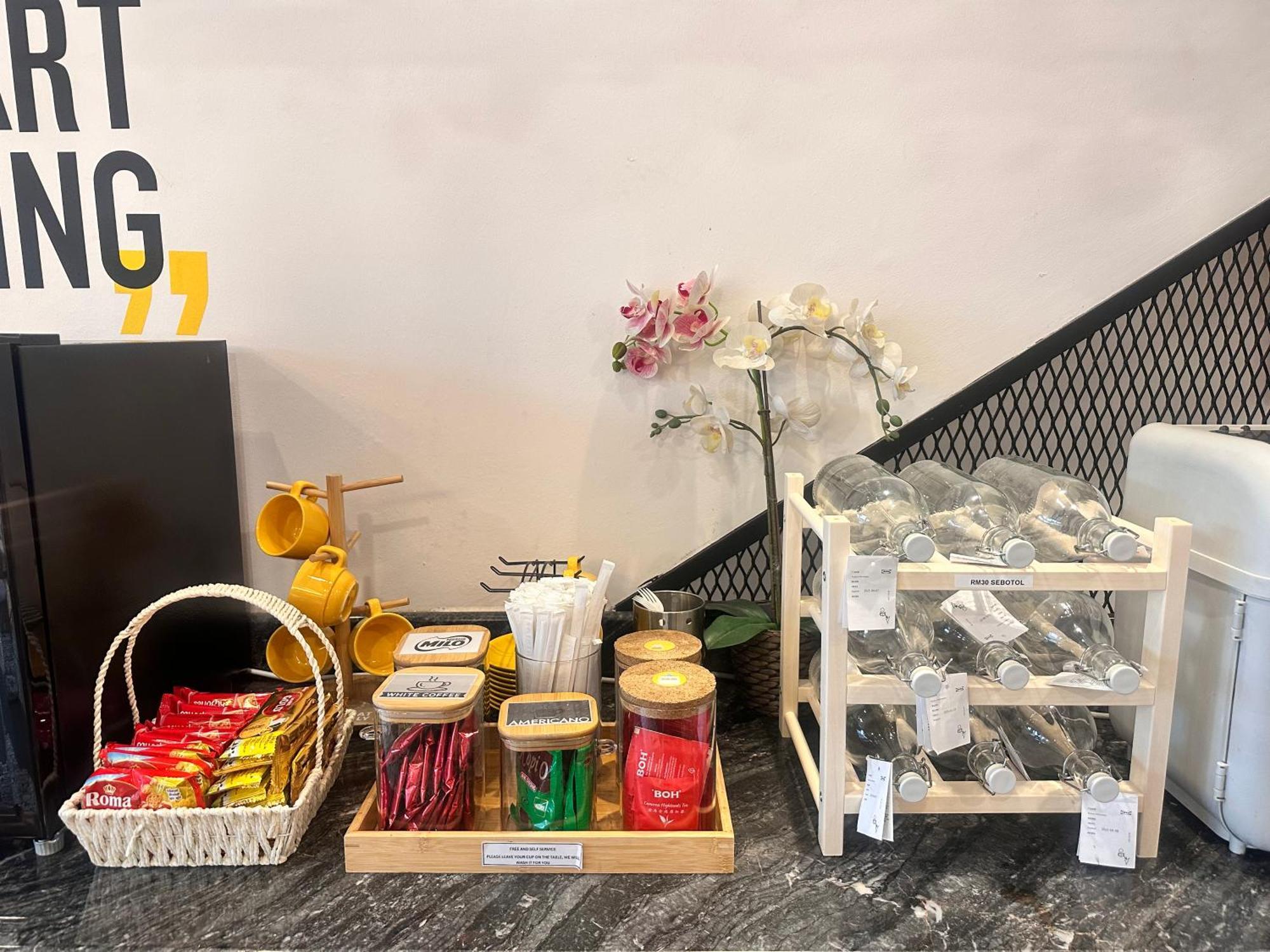 M Design Hotel @ Taman Pertama — Photos 1